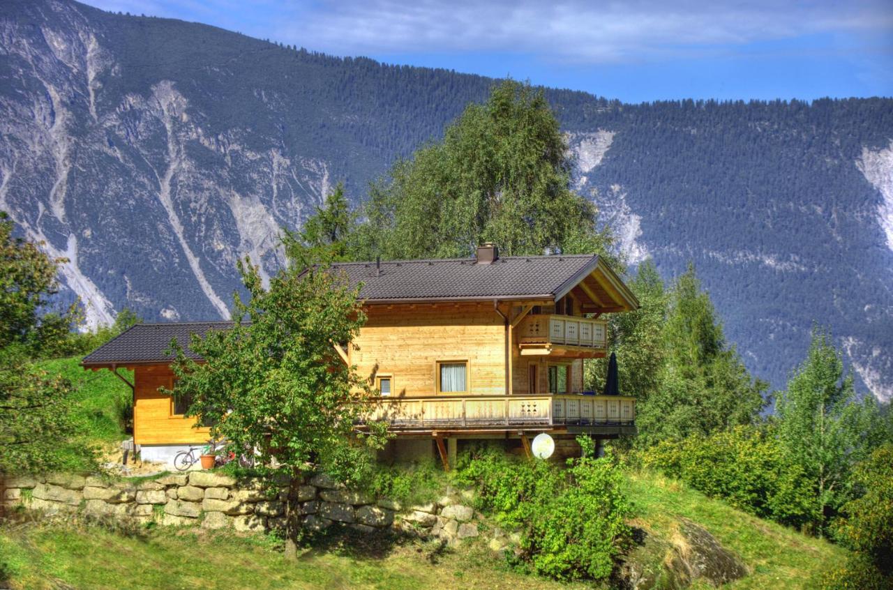 Ferienhaus Oetztal Otel Sautens Oda fotoğraf